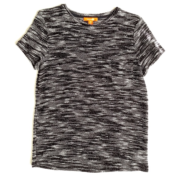 Bouclé Tee - Picture 1 of 6